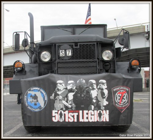 04-Gator Bowl Parade 2013 021